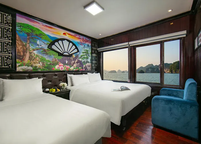 Fantasea Cruise  Hạ Long