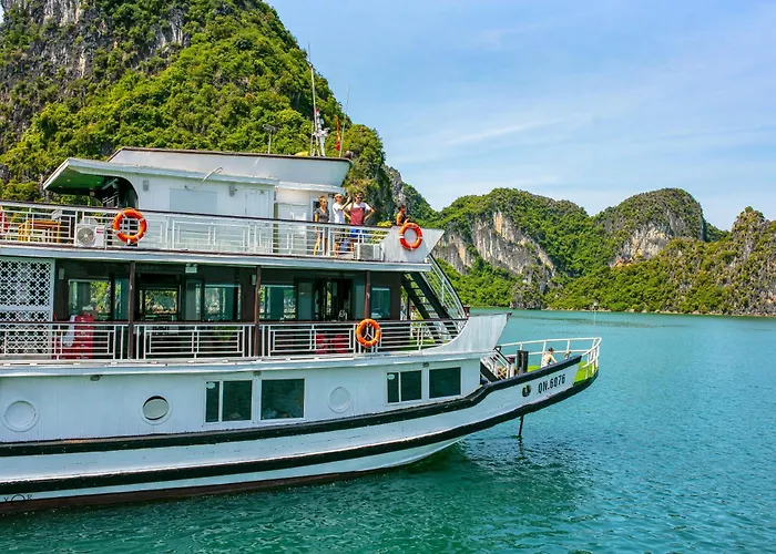 Fantasea Cruise  2*