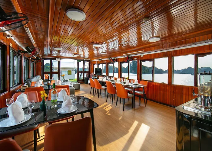 Fantasea Cruise  2*