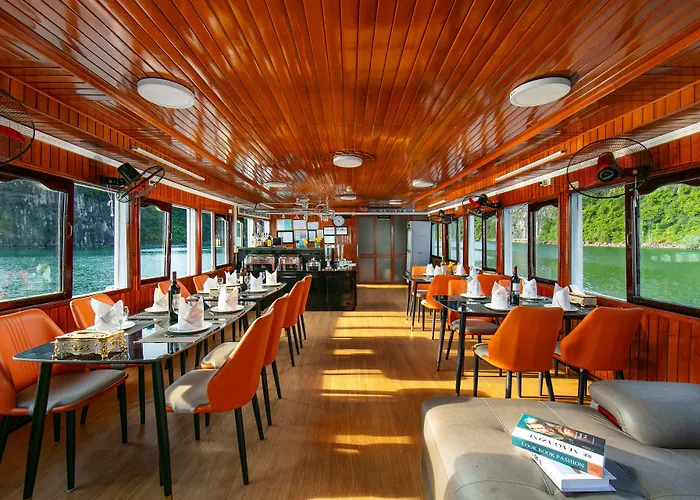 Fantasea Cruise 