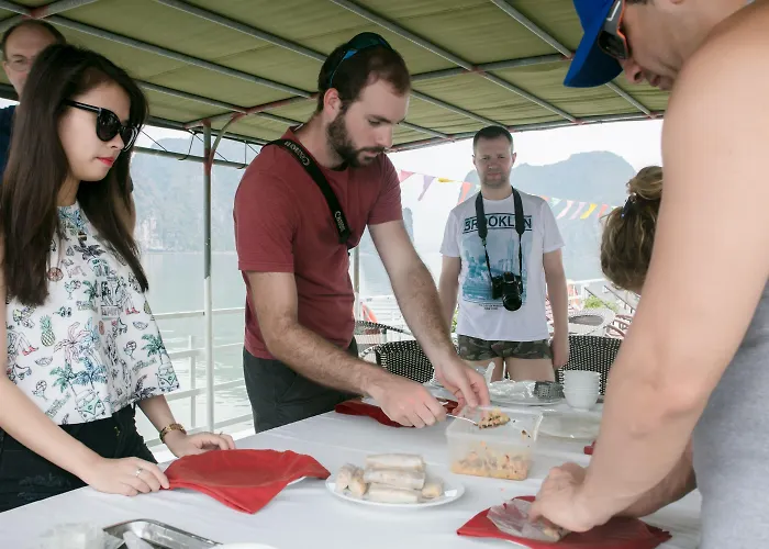  Fantasea Cruise Hạ Long