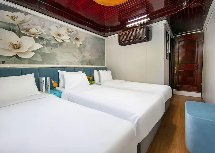 Fantasea Cruise Hạ Long