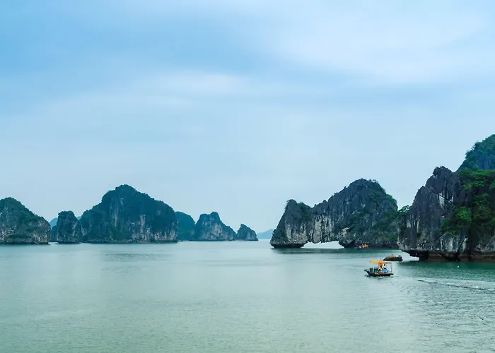 Fantasea Cruise Hạ Long
